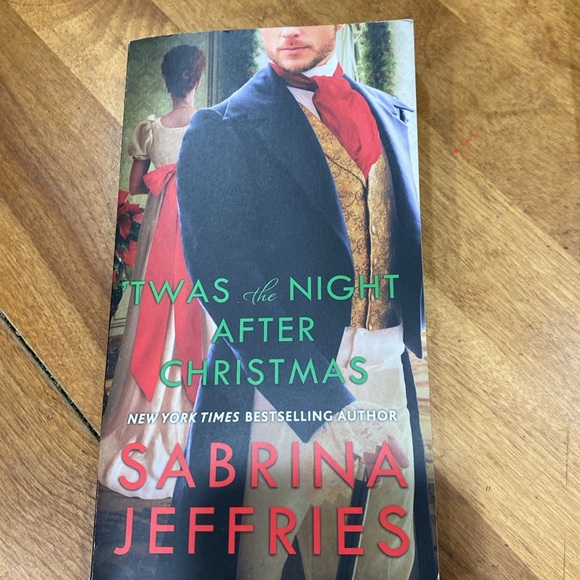 Set of 3, used, Christmas romance novels. - Picture 5 of 13